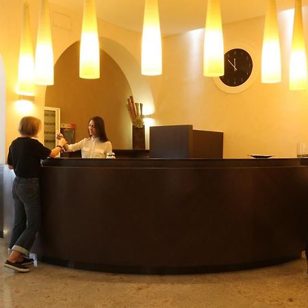 Hotel Europa Foggia Exteriör bild