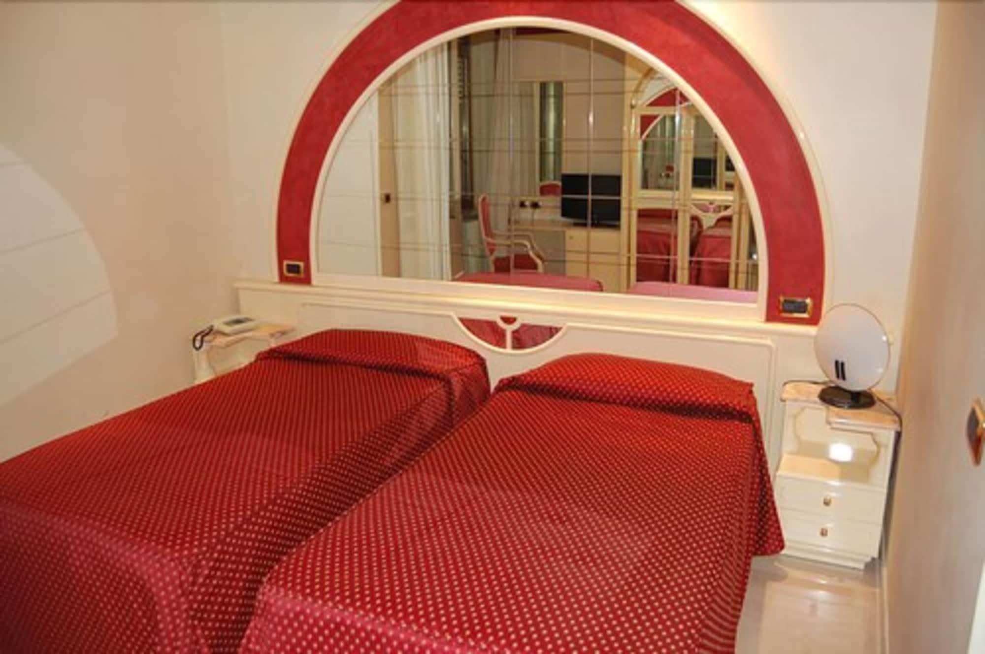 Hotel Europa Foggia Exteriör bild